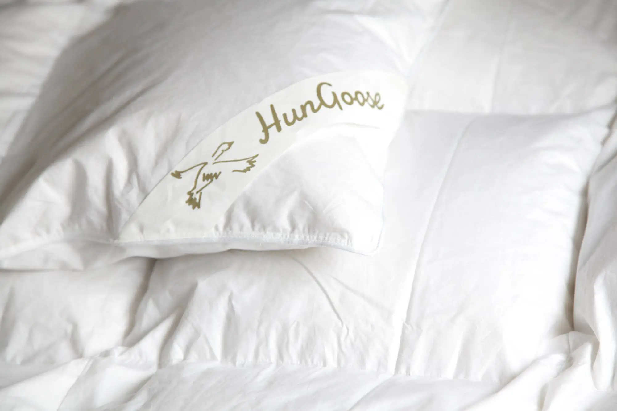 Hungoose designer comforters