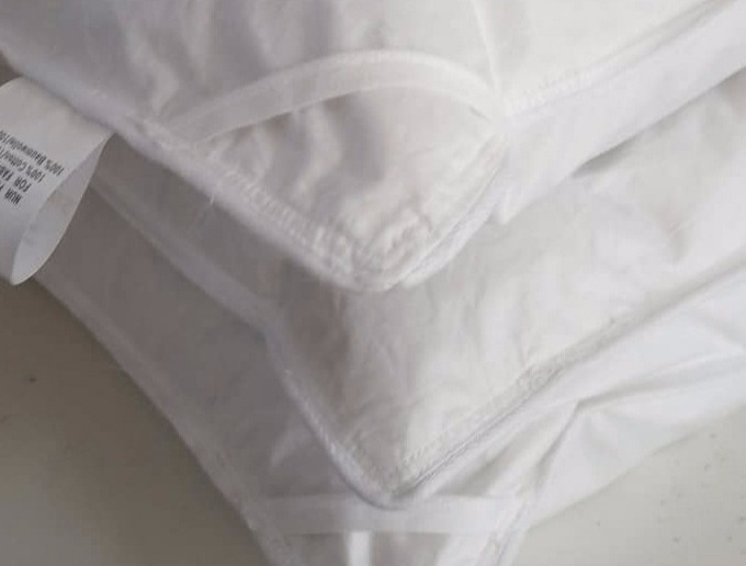 comforter fixing loop